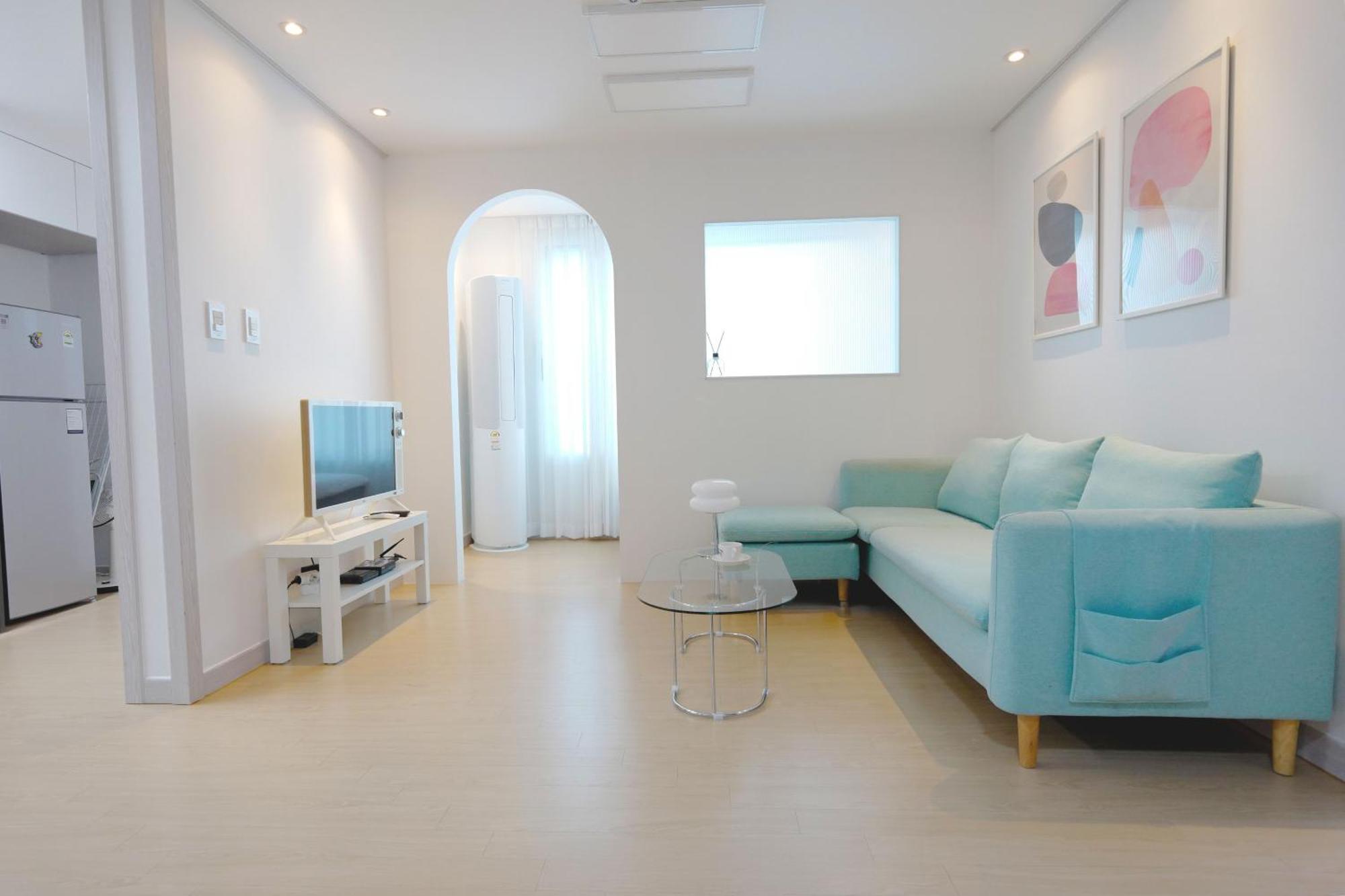 H House Yeonnam Apartment Seoul Exterior photo