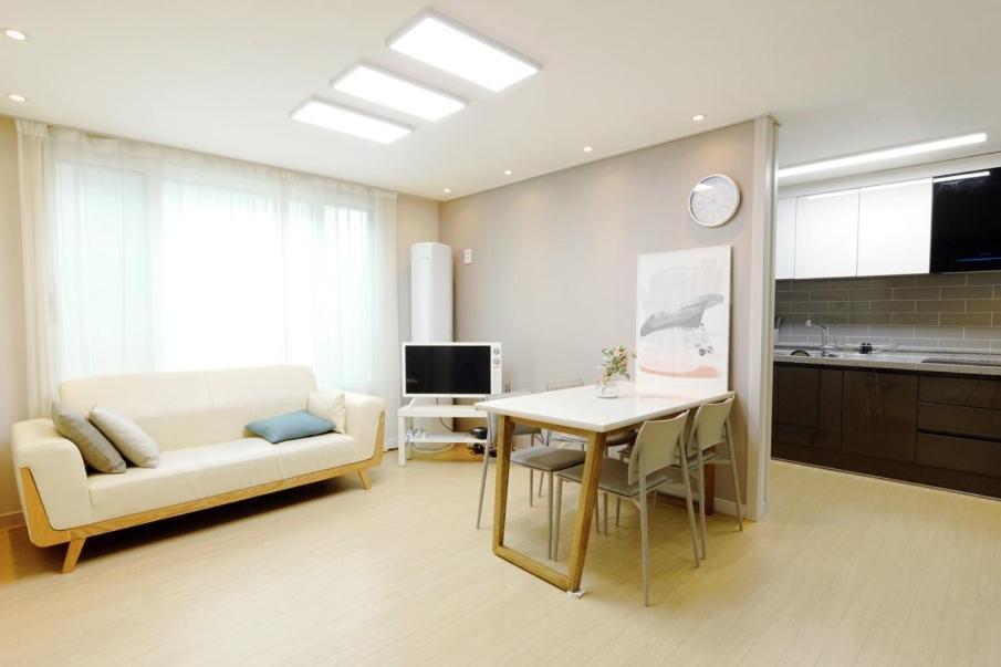 H House Yeonnam Apartment Seoul Exterior photo