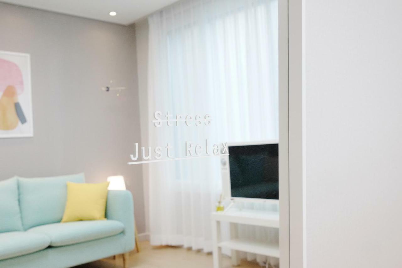 H House Yeonnam Apartment Seoul Exterior photo